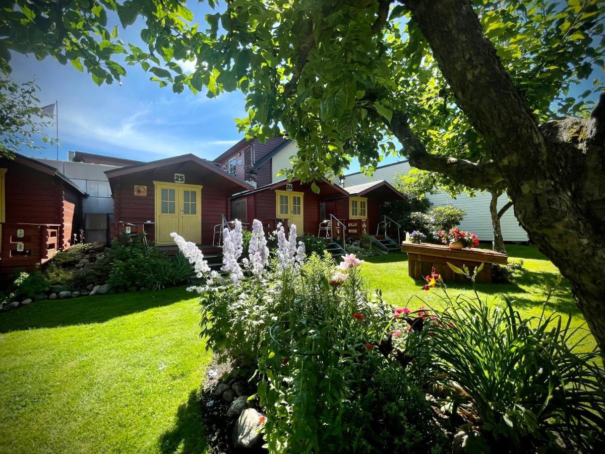 Aleksandri Guesthouse Пярну Экстерьер фото